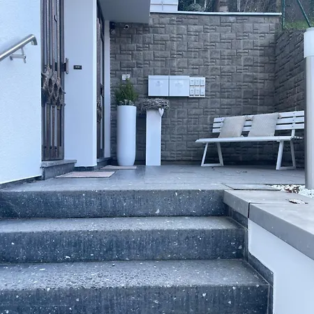 Gaestehaus Paulina 招待所 科赫姆